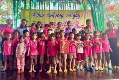 HOẠT ĐỘNG GẮN KẾT GIỮA PHỤ HUYNH VÀ NHÀ TRƯỜNG THÔNG QUA CÁC TRÒ CHƠI NHÂN NGÀY 20/11